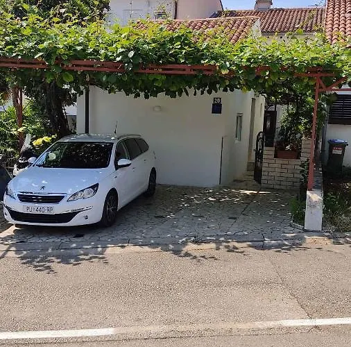 Apartments In Porec/Istrien 33353